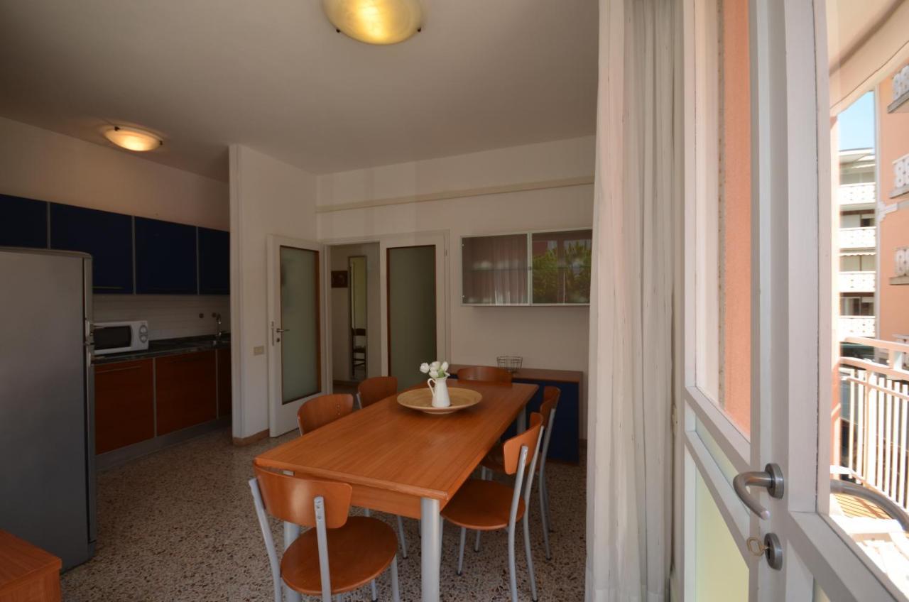 Appartamenti Dei Pini Bibione Extérieur photo
